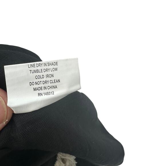 Selfie Leslie Bermuda Bandeau Tassel Trim Romper Black Size‎ US Large - Picture 13 of 13